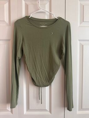 American Eagle Outfitters Olive Long Sleeve Drawstring Crew Top